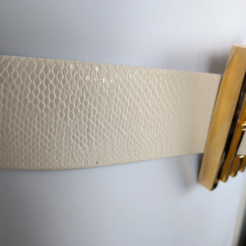 Vintage Alexis Kirk Cream Snakeskin Belt Gold Tone Architectural Buckle Wide 80s